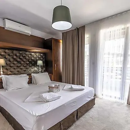 Otel Rocca 3*